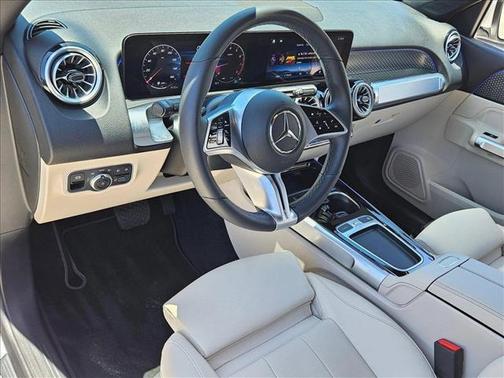 2025 Mercedes-Benz GLB 250 Base