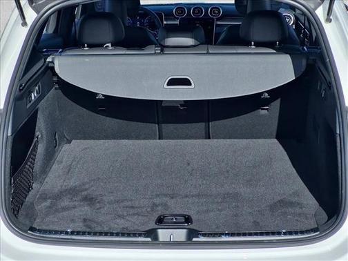 Polar White 2026 Mercedes-Benz GLC 300 Base