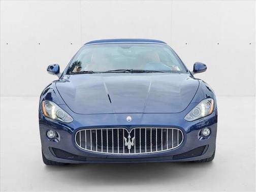 2014 Maserati GranTurismo Base