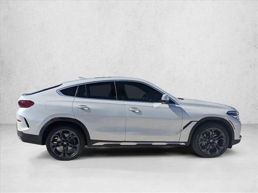 2022 BMW X6 xDrive40i