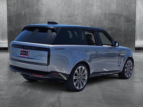 2024 Land Rover Range Rover P400 SE