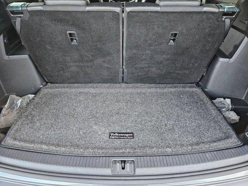 2022 Volkswagen Atlas 3.6L SE w/Technology