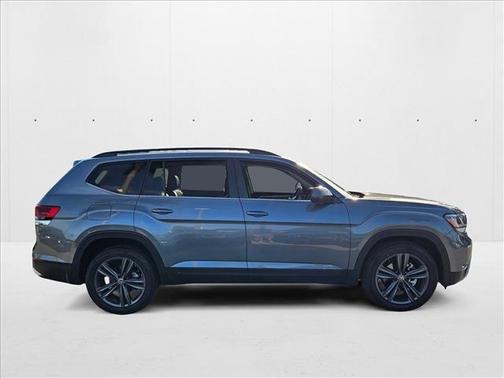 2022 Volkswagen Atlas 3.6L SE w/Technology