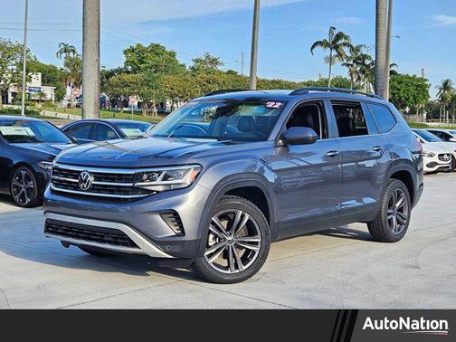 2022 Volkswagen Atlas 3.6L SE w/Technology