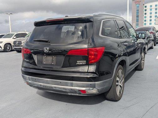 2018 Honda Pilot Touring