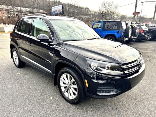 2017 Volkswagen Tiguan 2.0T Wolfsburg Edition