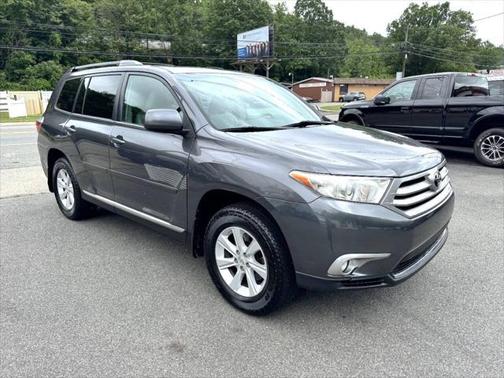 2011 Toyota Highlander SE