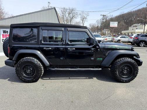 2020 Jeep Wrangler Unlimited Willys 4x4