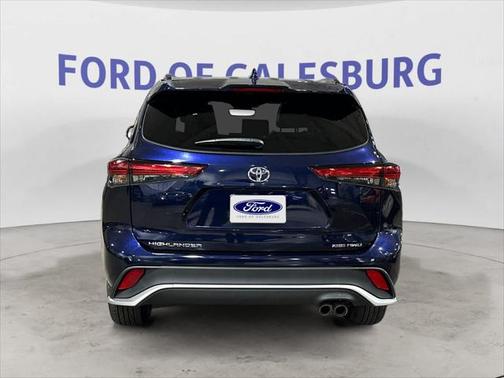 2022 Toyota Highlander XSE