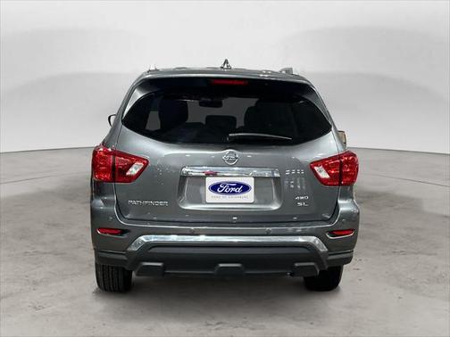 2020 Nissan Pathfinder SL 4WD