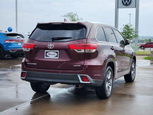 2019 Toyota Highlander Limited Platinum