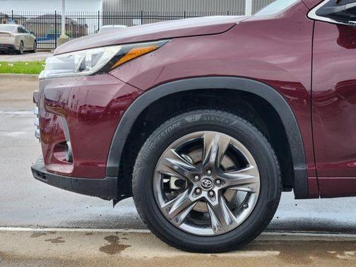 2019 Toyota Highlander Limited Platinum
