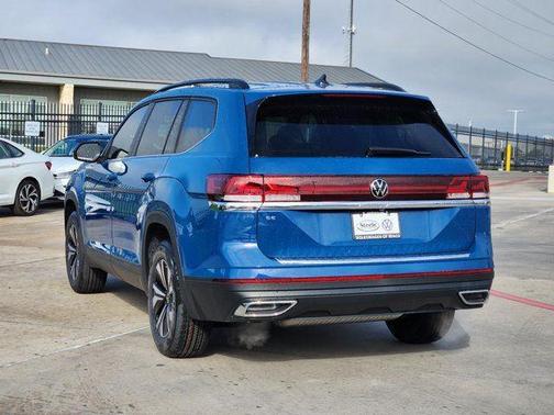 2025 Volkswagen Atlas 2.0T SE