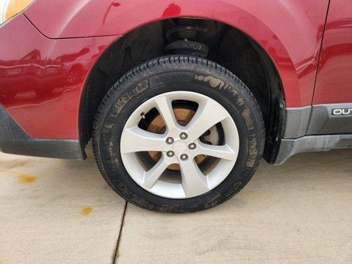 2013 Subaru Outback 2.5i Premium
