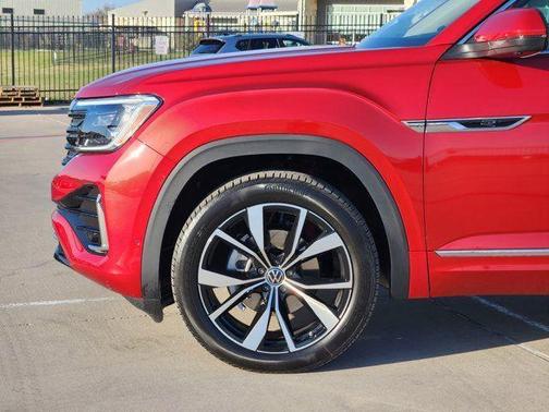 2025 Volkswagen Atlas 2.0T SEL Premium R-Line