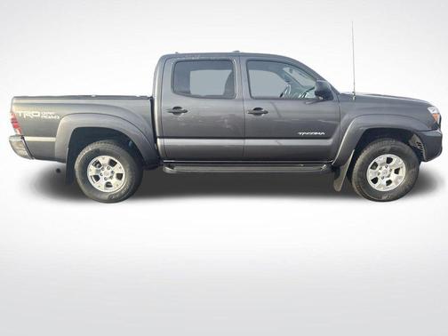 2015 Toyota Tacoma Base