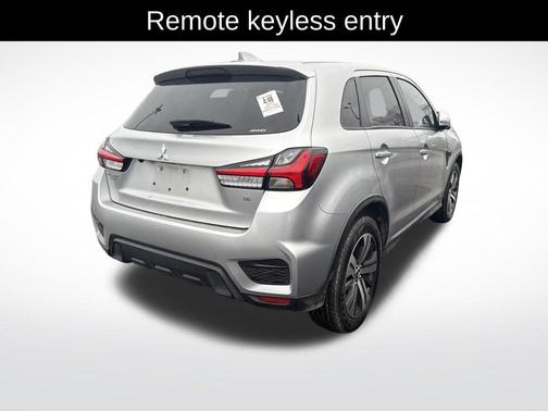 2024 Mitsubishi Outlander Sport SE