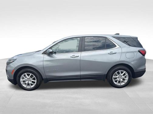 Sterling Gray Metallic 2024 Chevrolet Equinox 1LT