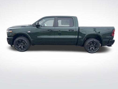 Serrano Green Metallic 2026 RAM 1500 Big Horn/Lone Star