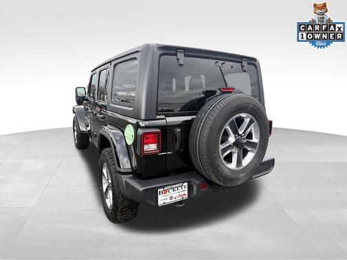 Black Clearcoat 2023 Jeep Wrangler 4-Door Sahara 4x4