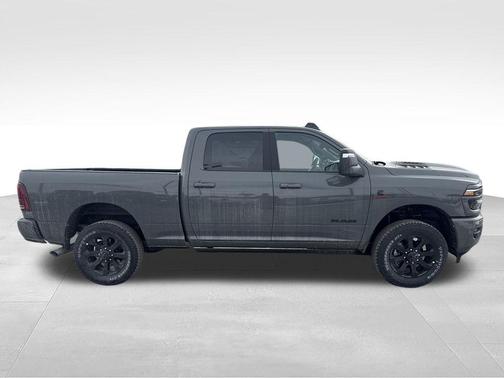 Ceramic White 2026 RAM 3500 Laramie Crew Cab 4x4 6'4' Box