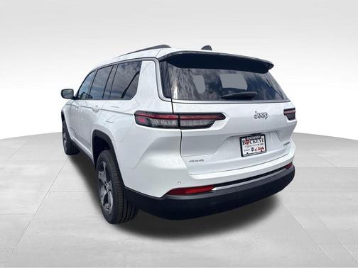 Bright White Clearcoat 2026 Jeep Grand Cherokee L Limited