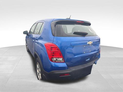 Brilliant Blue Metallic 2016 Chevrolet Trax LS