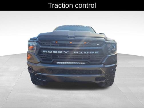 Granite Crystal Metallic Clearcoat 2022 RAM 1500 Big Horn/Lone Star
