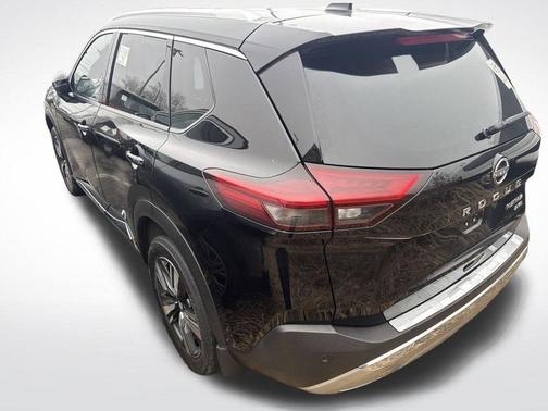 2022 Nissan Rogue Platinum