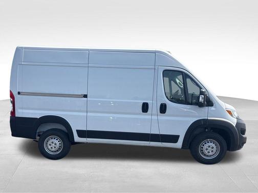 Bright White Clearcoat 2026 RAM ProMaster 1500 Base