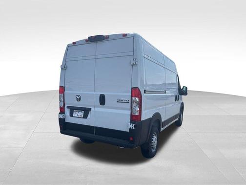 Bright White Clearcoat 2026 RAM ProMaster 1500 Base