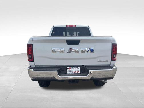 Bright White Clearcoat 2026 RAM 2500 Tradesman Crew Cab 4x4 6'4' Box