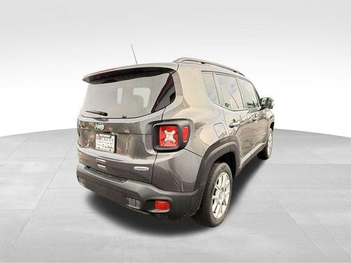 Granite Crystal Metallic Clearcoat 2020 Jeep Renegade Latitude