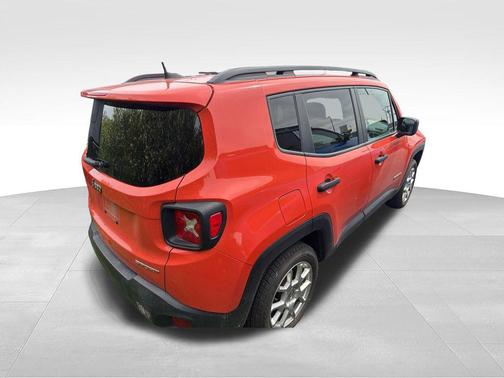 Omaha Orange Clearcoat 2020 Jeep Renegade Sport
