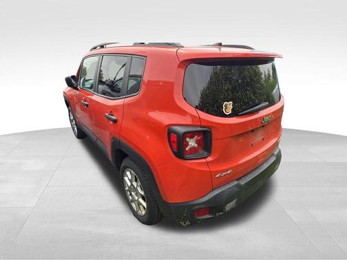 Omaha Orange Clearcoat 2020 Jeep Renegade Sport