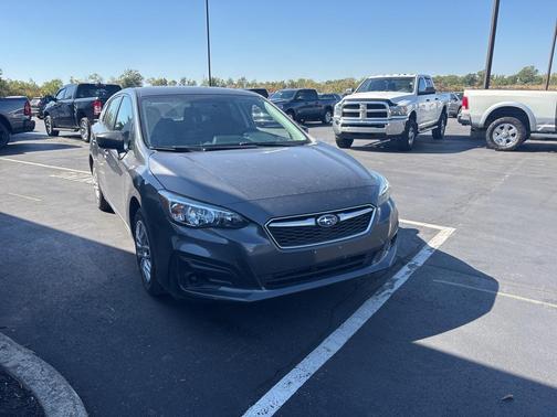 2019 Subaru Impreza 2.0i