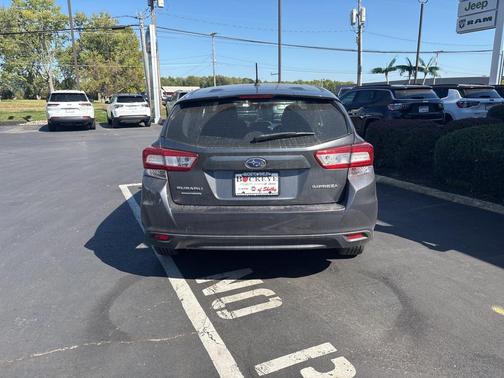 2019 Subaru Impreza 2.0i