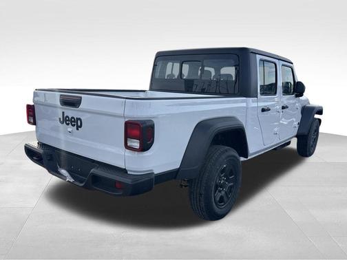 Bright White Clearcoat 2026 Jeep Gladiator Sport