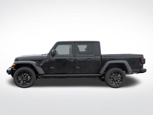 2025 Jeep Gladiator Nighthawk