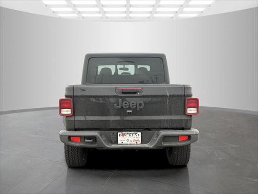 2025 Jeep Gladiator Nighthawk