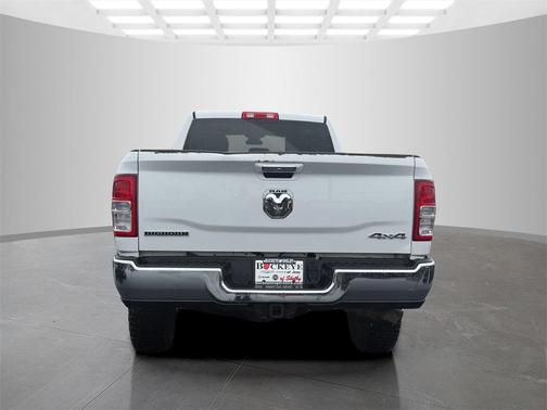 2019 RAM 2500 Big Horn Crew Cab 4x4 8' Box