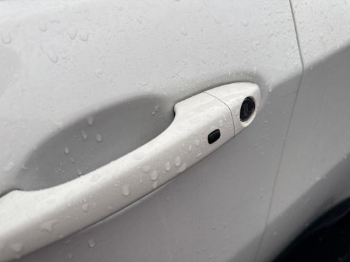 White Clearcoat 2019 Jeep Compass Limited