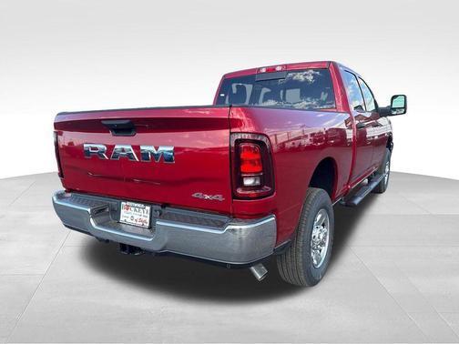 Molten Red Pearlcoat 2026 RAM 2500 Tradesman Crew Cab 4x4 6'4' Box