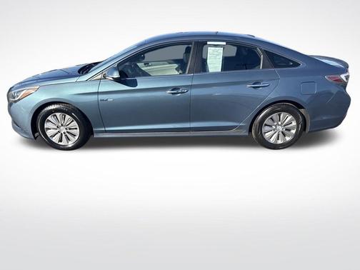 2016 Hyundai SONATA Hybrid SE