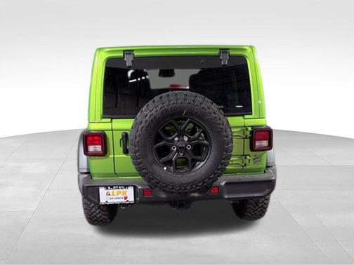 Mojito Clearcoat 2026 Jeep Wrangler Willys