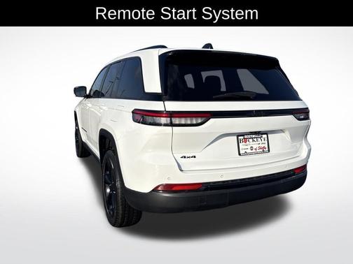 2022 Jeep Grand Cherokee Altitude