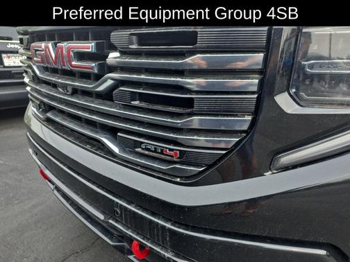 Onyx Black 2022 GMC Sierra 1500 AT4
