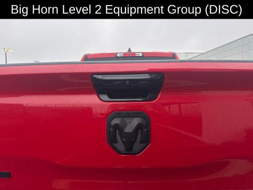 Diamond Black Crystal Pearlcoat 2023 RAM 1500 Big Horn/Lone Star
