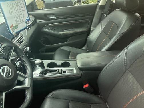 Super Black 2020 Nissan Altima SR Intelligent AWD