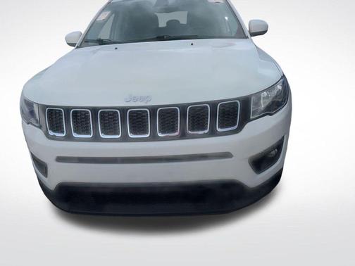 White Clearcoat 2020 Jeep Compass Latitude